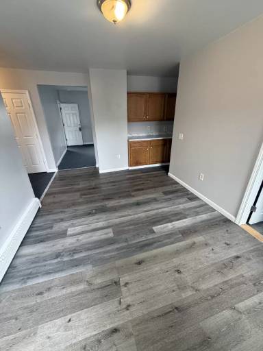 Main picture of 912 County St