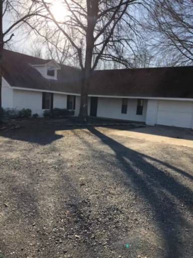 Main picture of 286 E