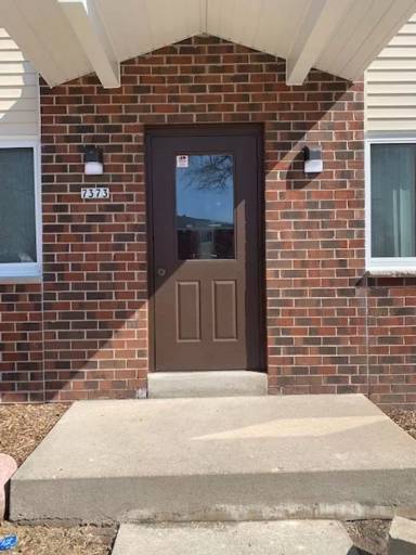 Main picture of 7373 W Green Tree Rd