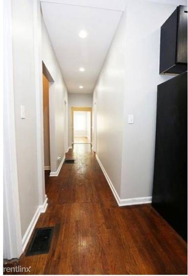 Main picture of 8100 S Marshfield Ave
