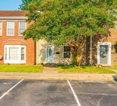 Main picture of 1321 Ruddy Oak Ct