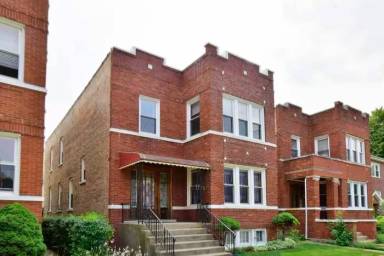 Main picture of 5353 W Newport Ave