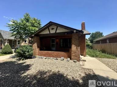 Main picture of 2160 S Lincoln St