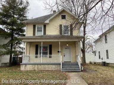 Main picture of 210 Monroe St