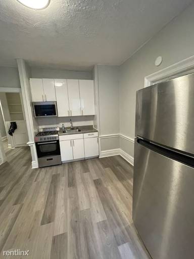 Main picture of 58 Van Reypen St