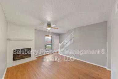 Main picture of 5829 Shadydell Dr