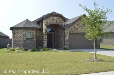 Main picture of 611 Beechwood Dr