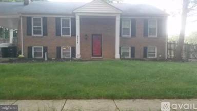 Main picture of 8424 Thornberry Dr W