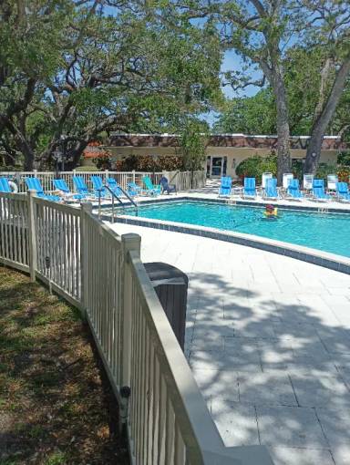 Main picture of 865 Virginia Ct