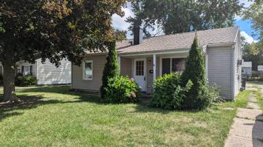 Main picture of 322 Teri St