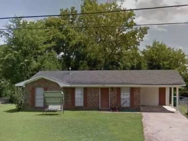 Main picture of 2024 Colonial Estates Rd
