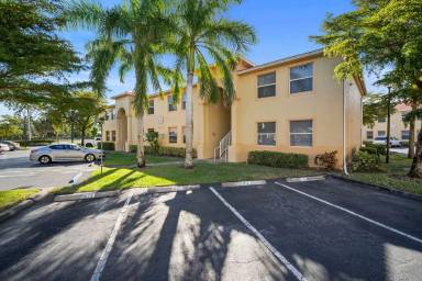 Main picture of 4241 Bellasol Cir