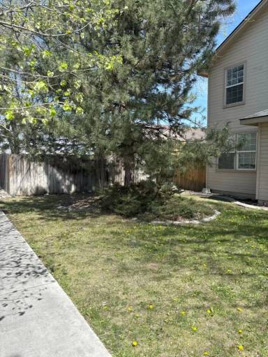 Main picture of 1304 S Denver Ave