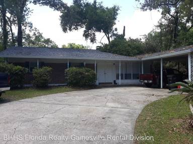 Main picture of 602 NW 34th St