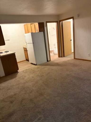 Main picture of 1101 McArthur Rd