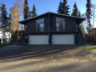Main picture of 423 Carlton Dr