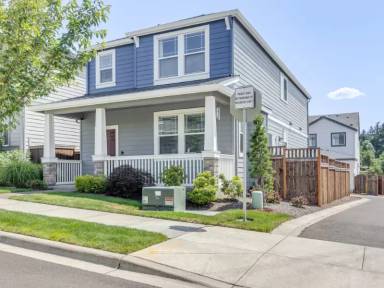 Main picture of 15254 NW Cosmos St