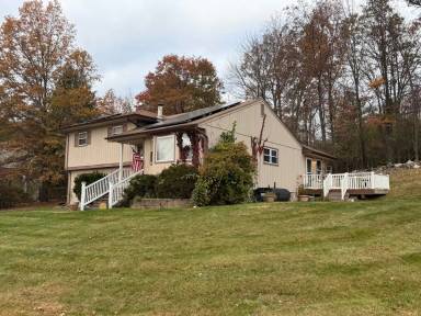 Main picture of 12 Todd Dr