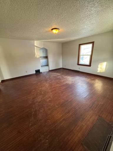 Main picture of 4130 Avondale Dr