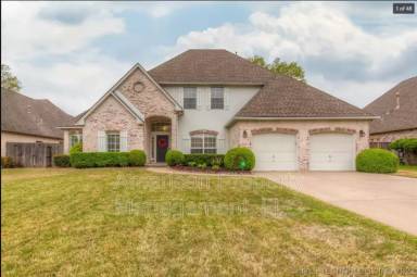Main picture of 11220 S Kingston Ave
