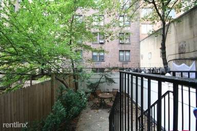 Main picture of 206 E 70th St