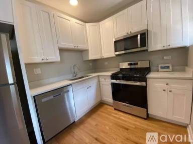 Main picture of 1739 W Wallen Ave