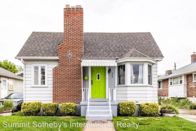 Main picture of 263 E Downington Ave