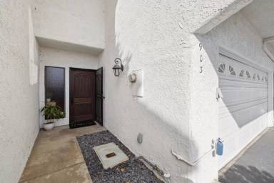 Main picture of 903 Vallecito Dr