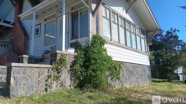 Main picture of 501 Cypress Ave