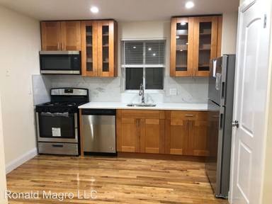 Main picture of 1702 Wallace Ave