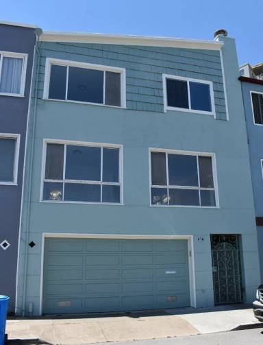 Main picture of 988 Corbett Ave