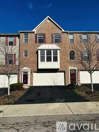 Main picture of 317 Broadstone Dr