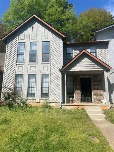Main picture of 803 Heritage Oaks Dr