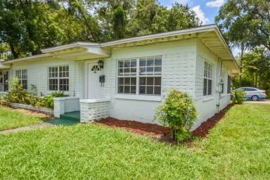 Main picture of 817 S Mills Ave