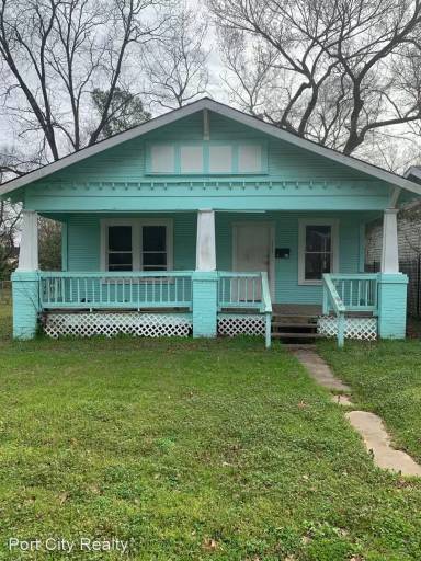 Main picture of 2217 Henrietta St
