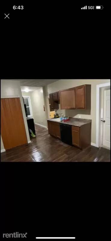 Main picture of 26 Greeley St
