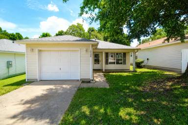 Main picture of 10588 Wilderness Ln