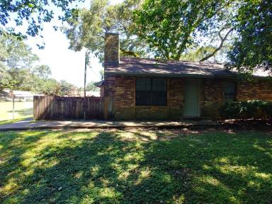 Main picture of 1440 N 61st Ave