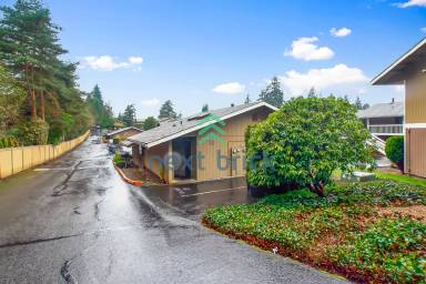 Main picture of 14140 SE 17th Pl