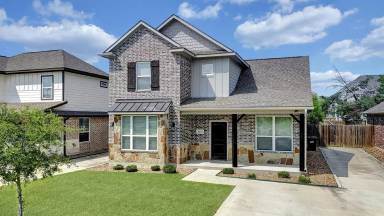 Main picture of 801 Montclair Ave