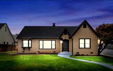 Main picture of 4606 E Nevada Ave