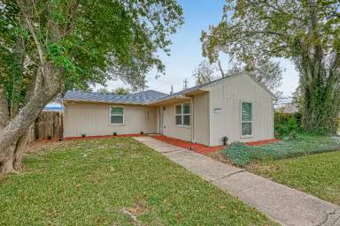 Main picture of 4902 Eppes St