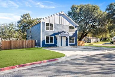 Main picture of 1003 S 26th St