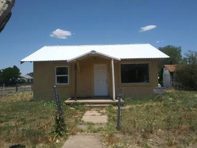 Main picture of 3916 SW 4th Ave