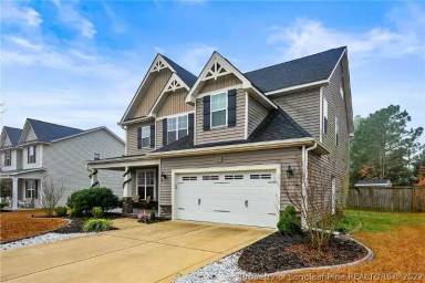 Main picture of 439 Wedgefield Dr