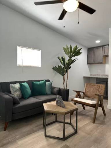 Main picture of 5134 Saint Paul St