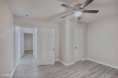 Main picture of 7025 Foster St