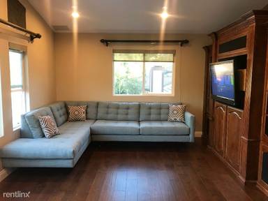Main picture of 1020 Glen Canyon Way