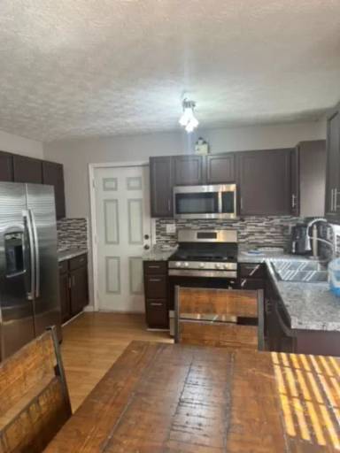 Main picture of 3630 Thurleston Ct SW