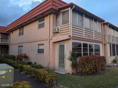 Main picture of 323 Tuscany F